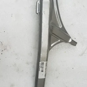 Certifié Spindle, Steering - Right - Silver (inc. two No. 2)